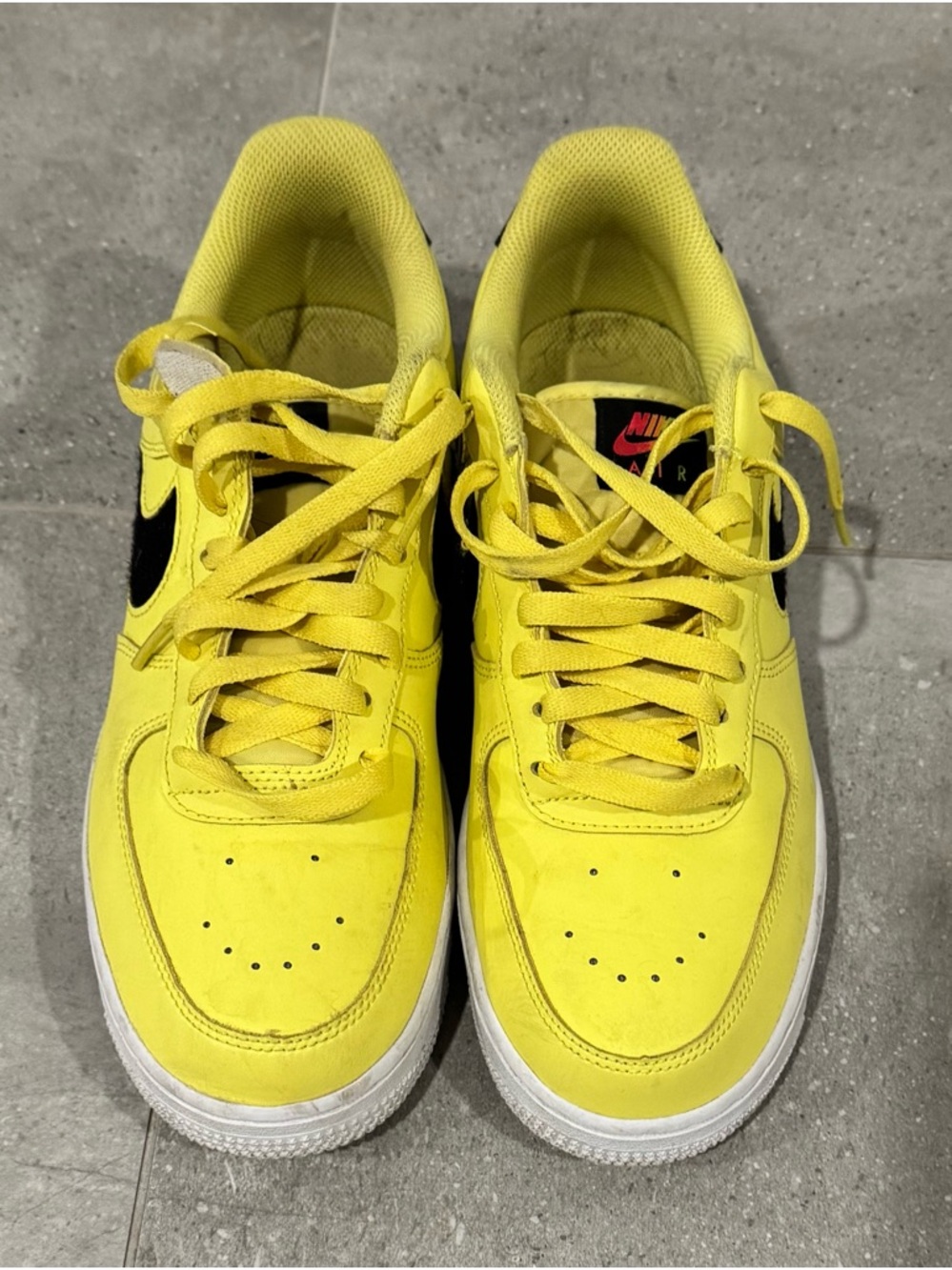 Nike Yellow and Black Low-Top Sneakers